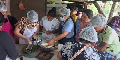 Transformación de yuca impulsa la nutrición y el emprendimiento en la comunidad Las Canoas