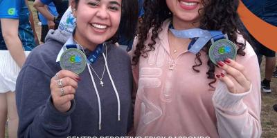 Celebran seis años con deporte y convivencia