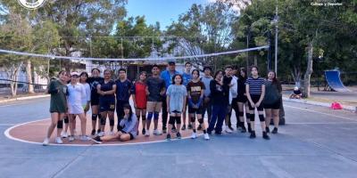 Aprende voleibol y desarrolla tus habilidades en el Parque Erick Barrondo