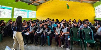 Jóvenes huehuetecos fortalecen sus principios y valores culturales mediante taller del MCD