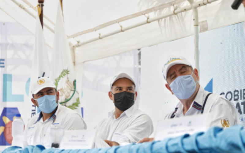 mario rojas espino ministro de ambiente y recursos naturales