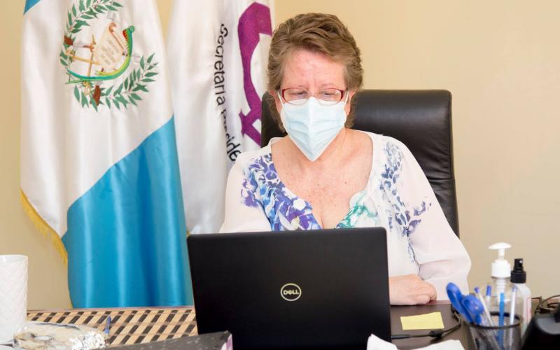 Secretaria Presidencial de la Mujer, Ana Leticia Aguilar Theissen 