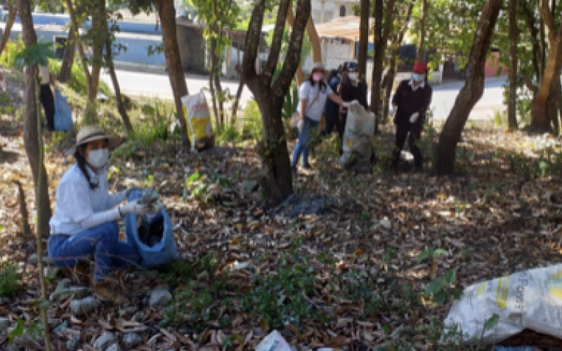 Reducir la contaminación y proteger el medio ambiente es una tarea de todos los guatemaltecos, por lo que desde el Ministerio de Ambiente y Recursos Naturales se promueven acciones que contribuyan a  disfrutar de un mejor país.