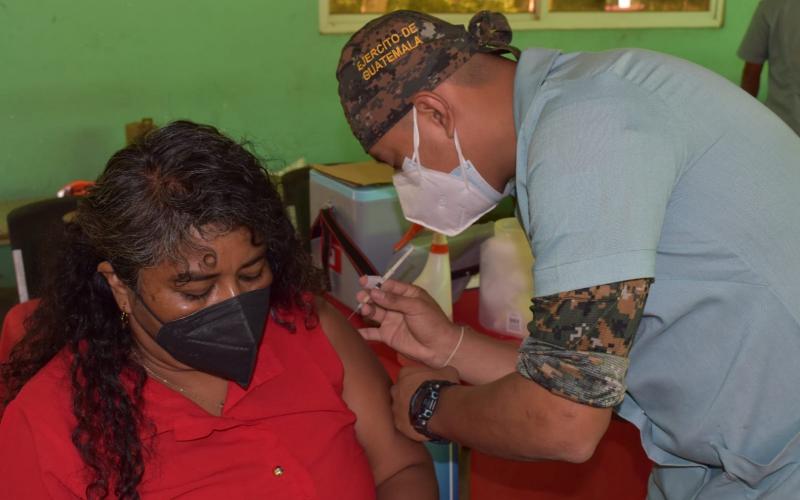 Avanza plan nacional de vacunación