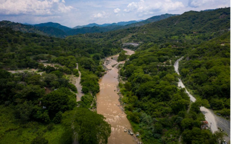 El río Motagua es de los afluentes más grandes de Guatemala.