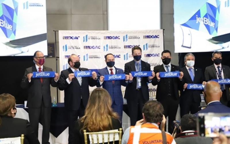 Vuelo inaugural jetBlue