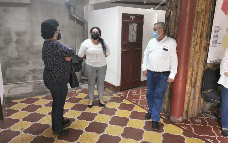 La secretaria de SOSEP, Thelma Portillo, supervisó el trabajo que realiza la sede departamental de la Secretaría en Alta Verapaz.