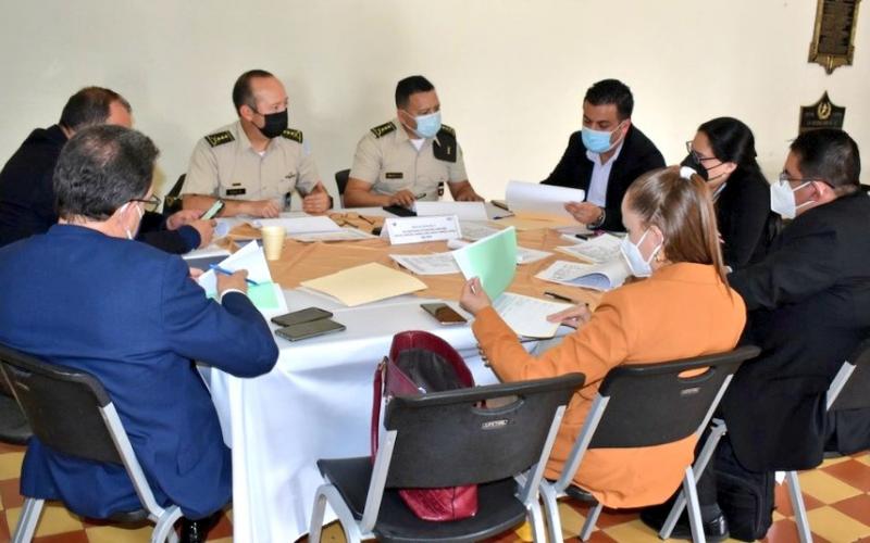 Representantes de diferentes instituciones del Estado y sectores de la sociedad guatemalteca. (Fotografía deArchivo)