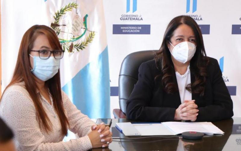 Ministra Claudia Ruíz participa en inauguración de Olimpiada Nacional de Ciencias 2021 