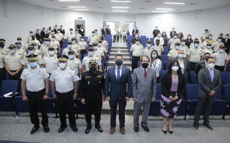 Inauguran curso para la investigación de casos de violencia contra la mujer, niñez y adolescencia