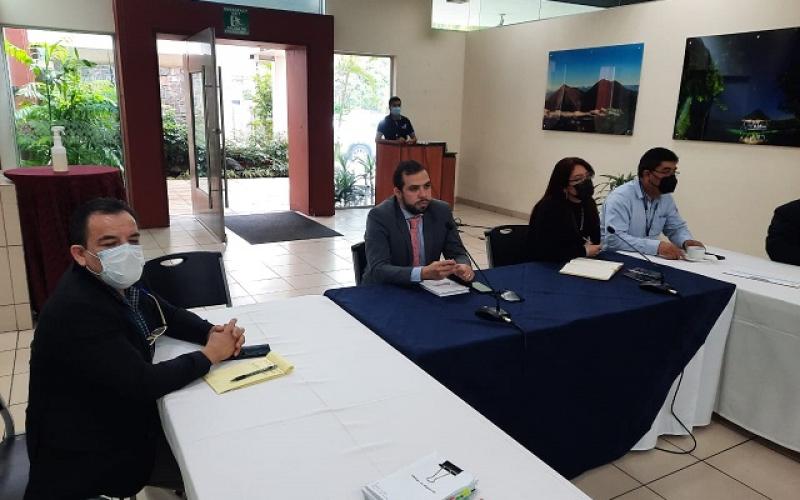 Reunión con el vicecanciller