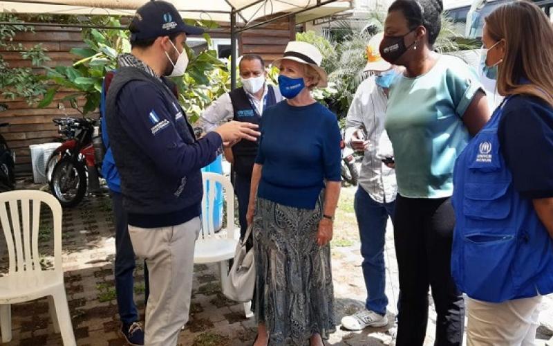 Vicecanciller con Gillian Triggs