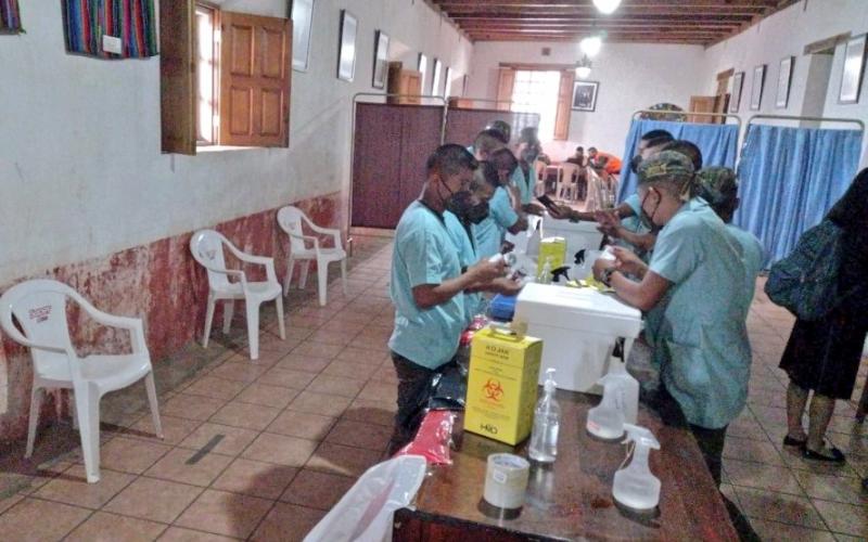 Plan Piloto de vacunación comunitaria en Chichicastenango