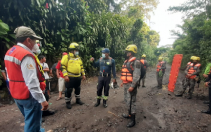 Ejército de Guatemala apoyó en búsqueda de ciudadano guatemalteco que sufrió percance en Río Bravo, Suchitepéquez