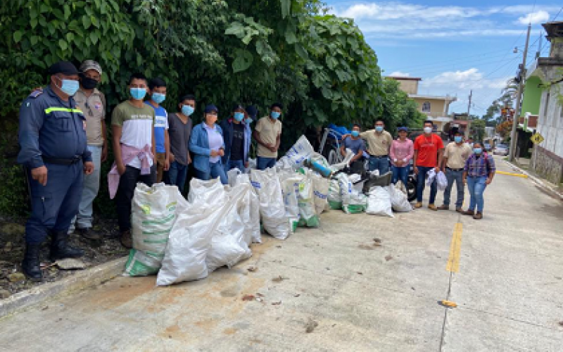 Jornadas de limpieza en Suchitepéquez