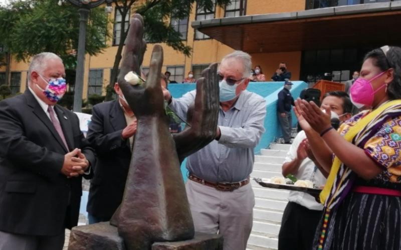 La misión primordial de COPADEH es asesorar y coordinar, con las diversas instituciones del Ejecutivo en materia de paz, Derechos Humanos y conflictividad.