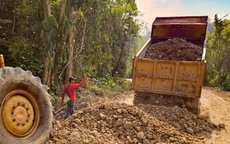 La Unidad de Convoyes Regionales ha trabajado en 155 kilómetros de carreteras rurales