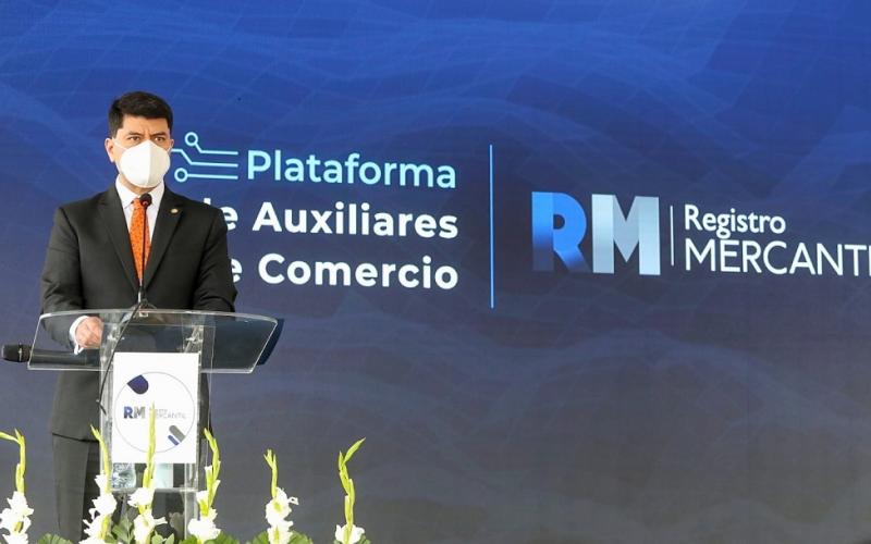 El Viceministro de Asuntos Registrales, Roberto Alonzo, durante la presentación del portal.