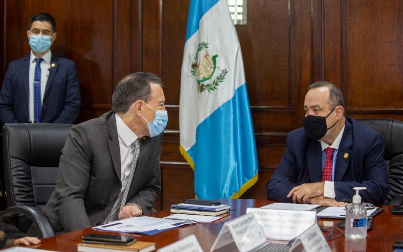 Visita del Presidente Alejandro Giammattei al Ministerio de Finanzas Públicas