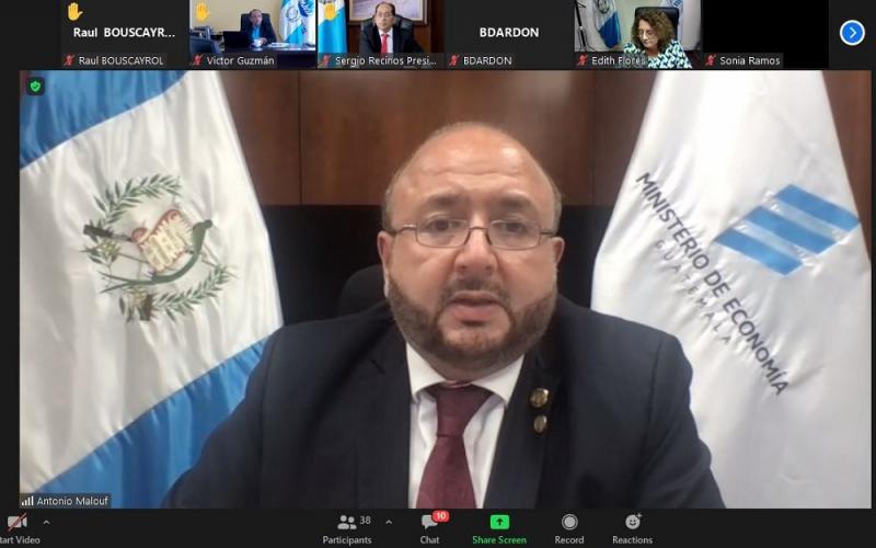 El Ministro de Economía, Antonio Malouf, también presidente de Conapex, presidió la reunión virtual.