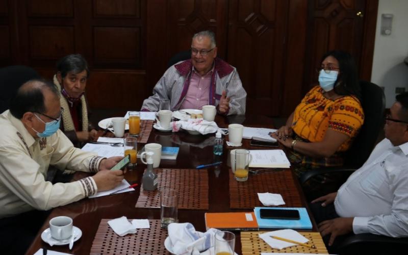 El Director Ejecutivo de COPADEH, Rigoberto Casasola, reiteró el compromiso de la Comisión, de continuar con estos acercamientos con distintos sectores para intercambiar experiencias útiles para el desarrollo integral del país.