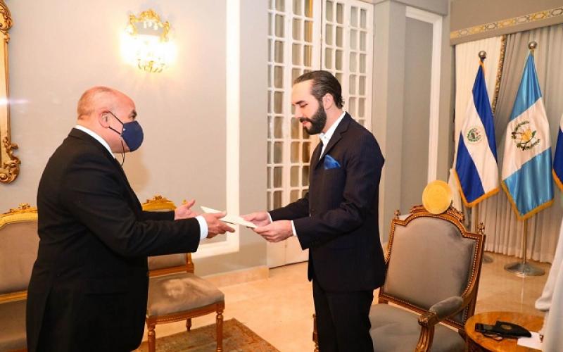 Entrega de Cartas Credenciales a Nayib Bukele