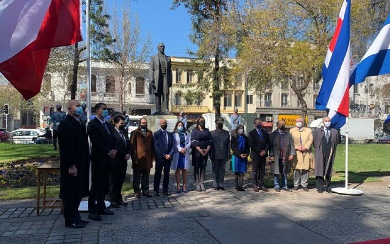 Ofrenda floral en Chile