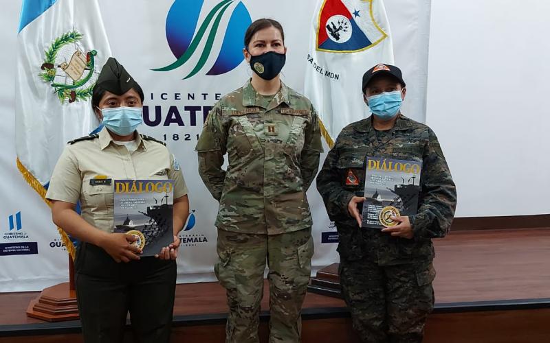Resaltan labor de mujeres que integran las Fuerzas Armadas guatemaltecas