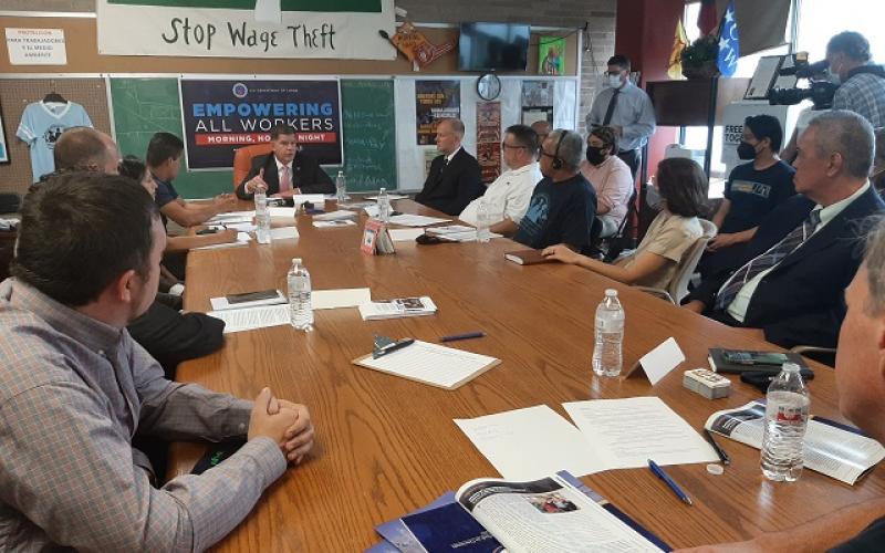 Reunión con secretario de Trabajo de EEUU