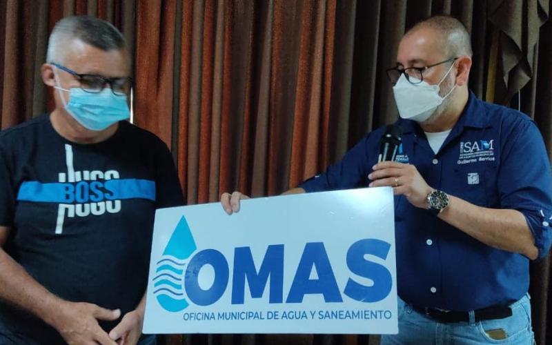 Jefe de Educación Municipal. Lic. Guillermo Barrios