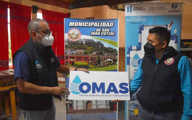 Jefe de Educación Municipal. Lic. Guillermo Barrios