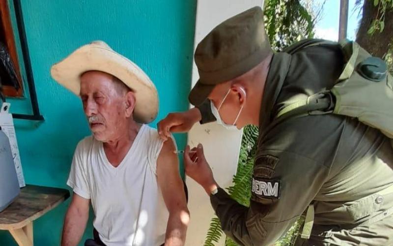 Vacunación de puerta a puerta en Fraijanes