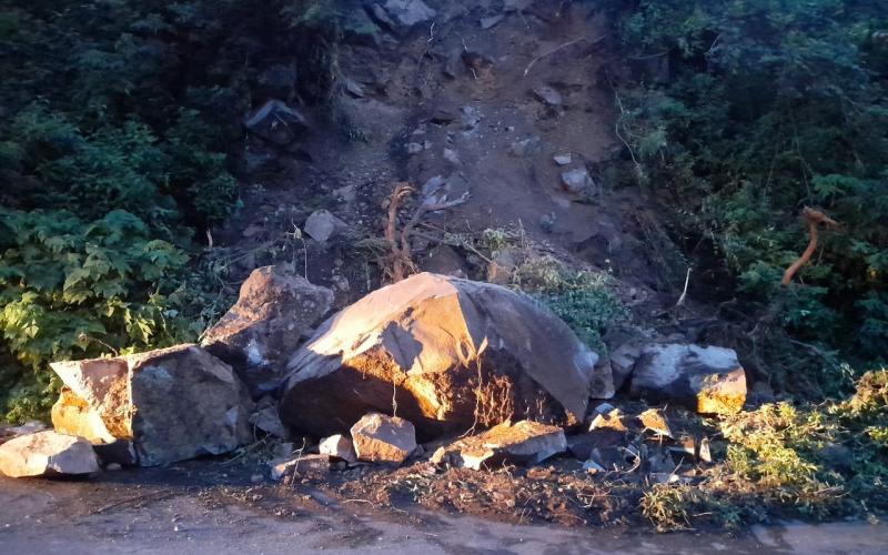 Derrumbe en el municipio de San Antonio Palopó, Sololá.