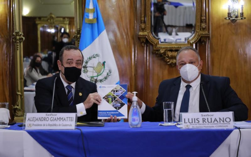 ING Luis ruano y Presidente Dr. Alejandro Giammattei