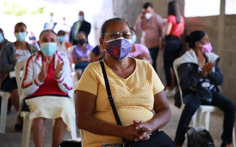 Usuaria del proyecto de recolección de desechos a cambio de alimentos en San Antonio La Paz