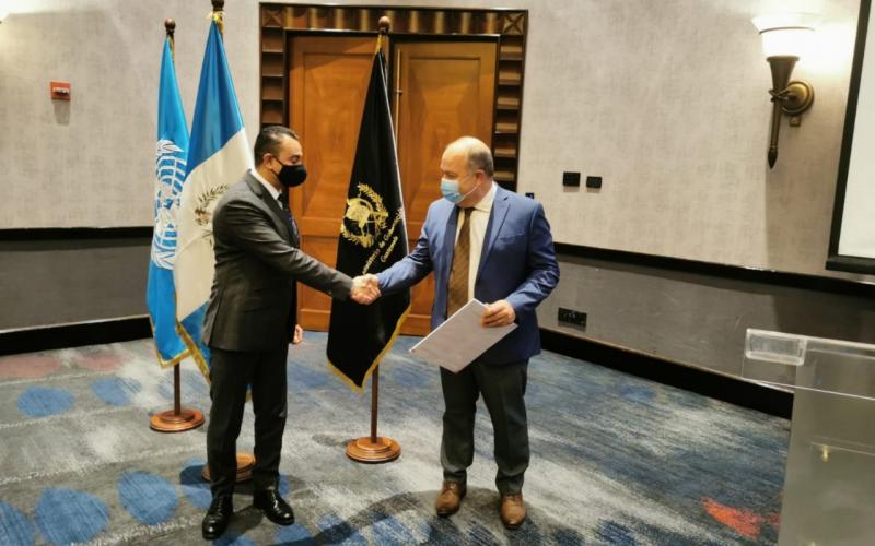 Continúa implementación del programa de control de contenedores en el país