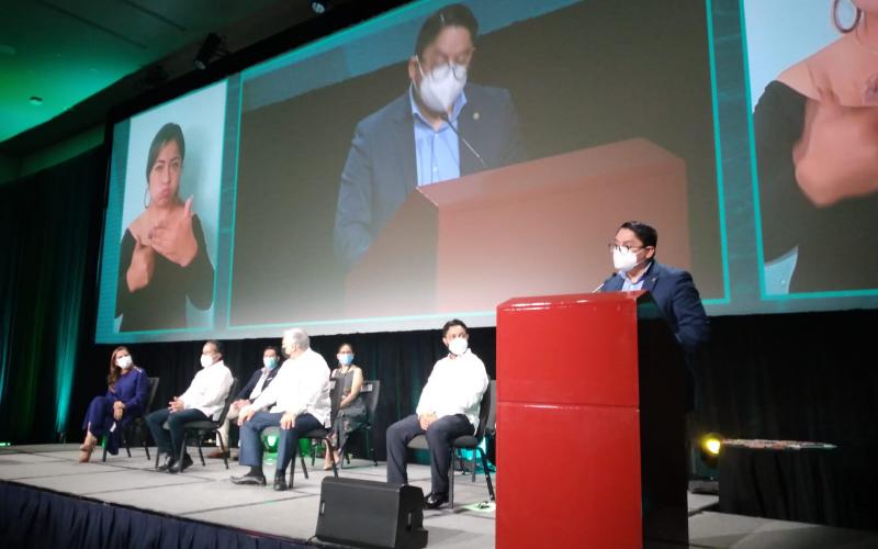 Viceministro de Recursos Naturales, Fredy Chiroy