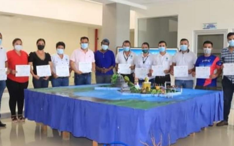 Educación ambiental en Izabal