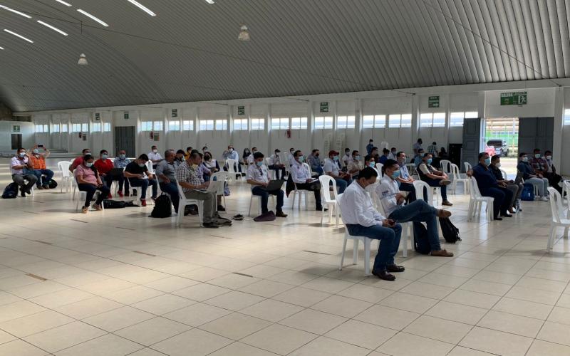 SCEP capacita a municipalidades para uso del Siprocode