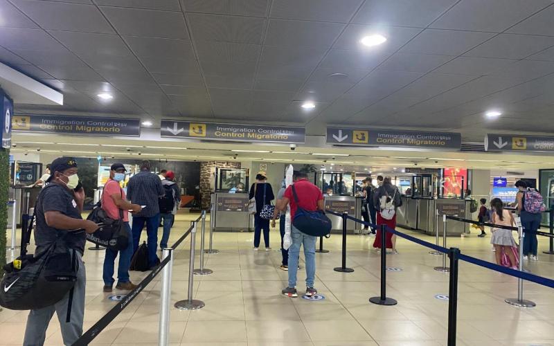 Aeropuerto Internacional La Aurora