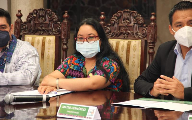 Viceministra Carmelina Espantzay clausura Diplomado