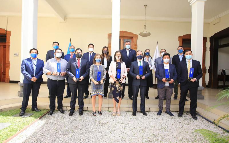 Ganadores del Premio Nacional de Innovación 2021, Retomando el futuro 