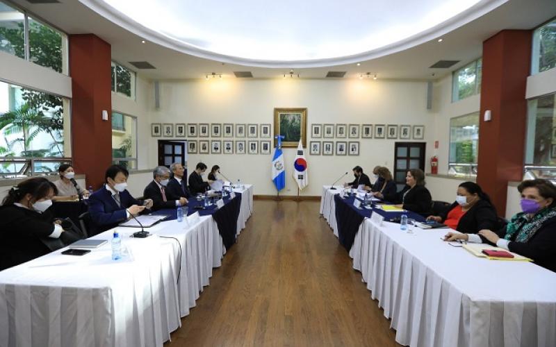 Visita de viceministro adjunto de Exteriores de Corea a Guatemala