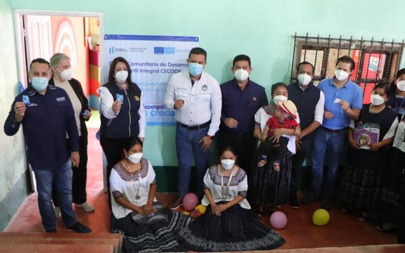 Ministra de Educación inaugura CECODII en comunidades de  Alta Verapaz