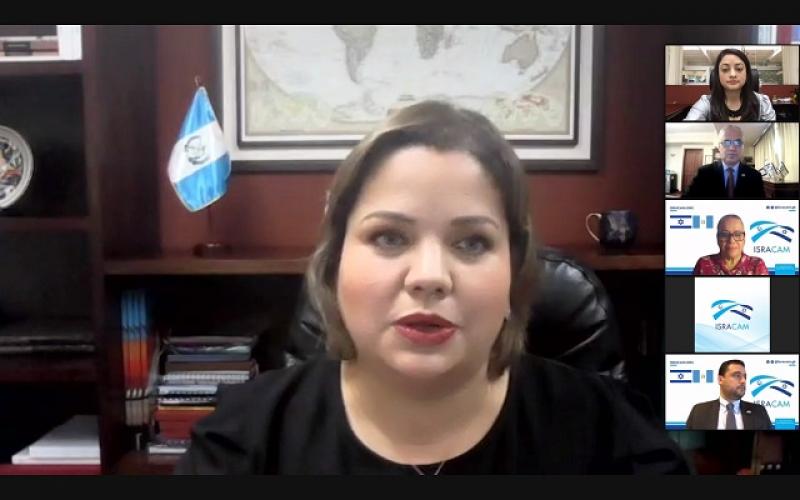 Vicecanciller Shirley Aguilar