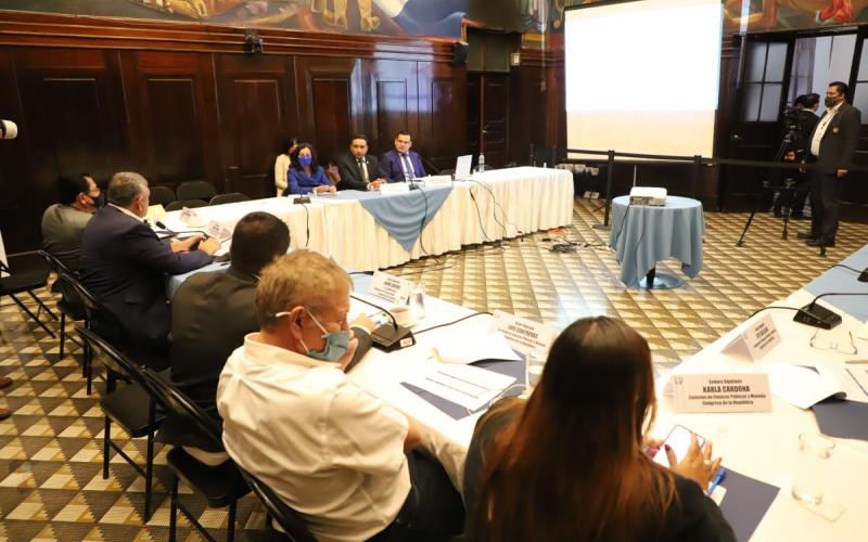 Autoridades del MARN exponen presupuesto 2022