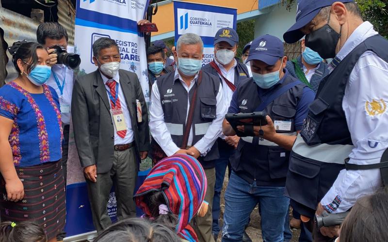 Ministro de Desarrollo inaugura levantamiento de información del Registro Social de Hogares