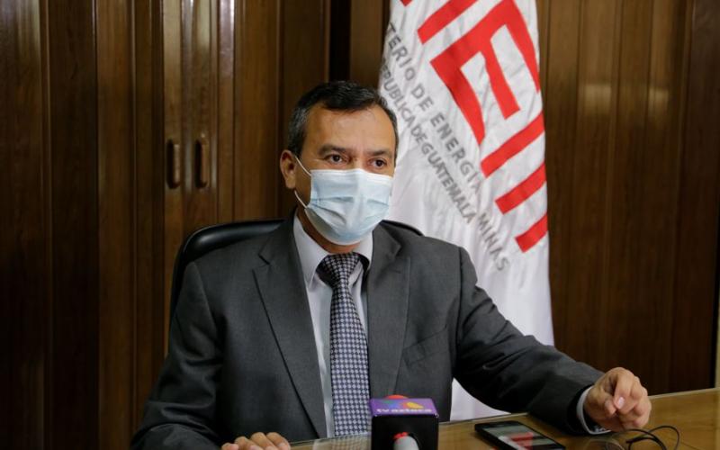 Luis Ayala, Viceministro de Energía y Minas encargado del Área de Minería e Hidrocarburos.