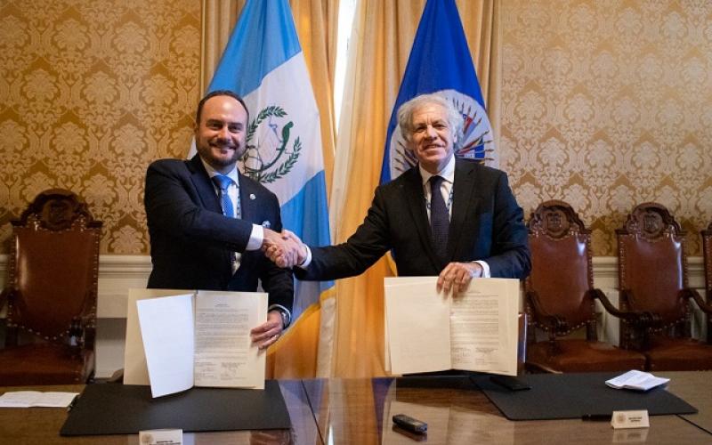 Pedro Brolo y Luis Almagro