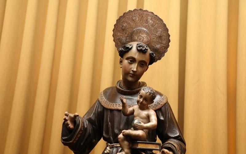 Imagen de San Antonio de Padua perteneciente a El Salvador